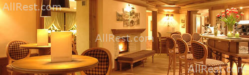 Alpen Suite Hotel 8